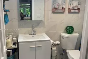 5180 E Sabal Palm Blvd, Tamarac, FL 33319 - Photo 11