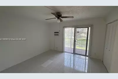 13450 SW 3rd St #209D, Pembroke Pines, FL 33027 - Photo 7