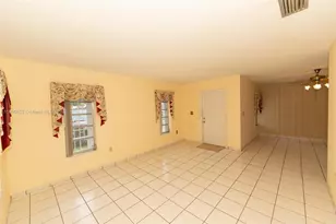 2102 SW 58th Ct, Miami, FL 33155 - Photo 15