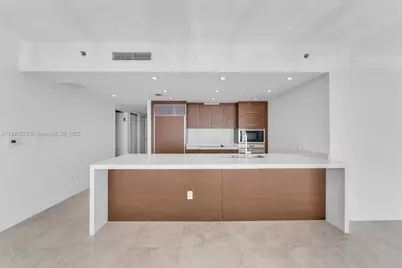 465 Brickell Ave #4201, Miami, FL 33131 - Photo 3