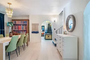 3650 N Bay Homes Dr, Miami, FL 33133 - Photo 17