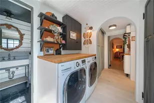 3650 N Bay Homes Dr, Miami, FL 33133 - Photo 15