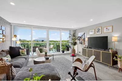 100 Bayview Dr #526, Sunny Isles Beach, FL 33160 - Photo 5