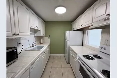 14415 N Kendall Dr #407G, Miami, FL 33186 - Photo 3