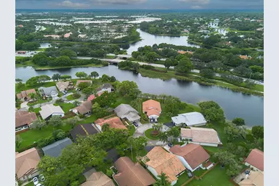 2330 Dover, Weston, FL 33326 - Photo 3