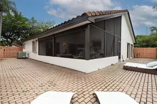 2330 Dover, Weston, FL 33326 - Photo 45