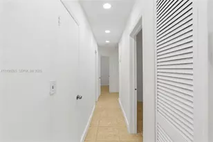 5633 SW 40th St, West Park, FL 33023 - Photo 11