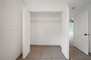 1289 Majesty Terrace, Weston, FL 33327 - Photo 11