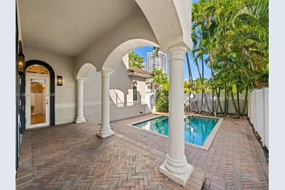 821 SE 2nd Ct, Fort Lauderdale, FL 33301 - Photo 11