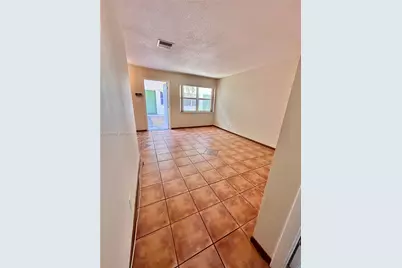 1824 Monroe St #4, Hollywood, FL 33020 - Photo 11