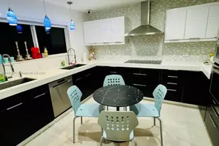 9240 Byron Ave, Surfside, FL 33154 - Photo 23