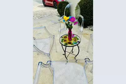 9240 Byron Ave, Surfside, FL 33154 - Photo 9