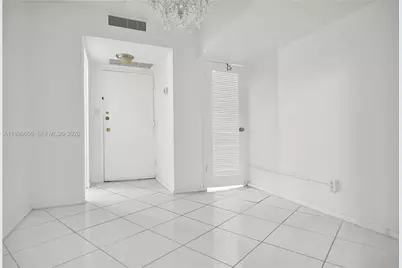5401 Collins Ave #819, Miami Beach, FL 33140 - Photo 45