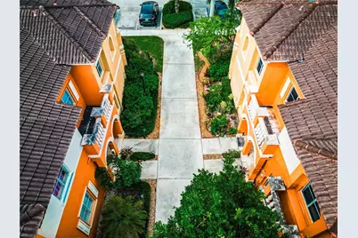 8928 SW 18th St, Miramar, FL 33025 - Photo 5