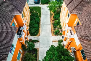 8928 SW 18th St, Miramar, FL 33025 - Photo 5