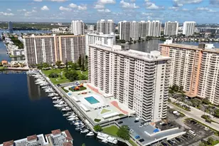 250 174th St, Sunny Isles Beach, FL 33160 - Photo 5