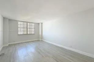 250 174th St, Sunny Isles Beach, FL 33160 - Photo 27