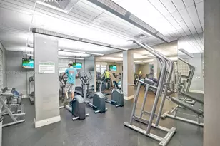 3901 S Ocean Dr, Hollywood, FL 33019 - Photo 37