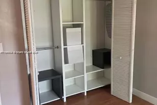 17530 NW 68th Ave, Hialeah, FL 33015 - Photo 5