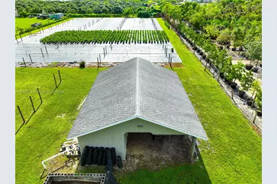 24545 SW 192nd Ave, Homestead, FL 33031 - Photo 3