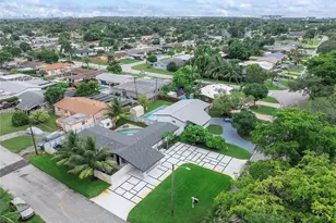 2261 Utopia Dr, Miramar, FL 33023 - Photo 3