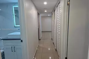 100 SE 5th Ave, Hallandale Beach, FL 33009 - Photo 19