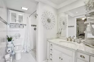 1889 S Ocean Dr, Hallandale Beach, FL 33009 - Photo 13