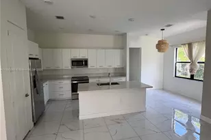 17355 SW 41st St, Miramar, FL 33029 - Photo 11