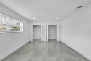 3210 N 72nd Way, Hollywood, FL 33024 - Photo 23
