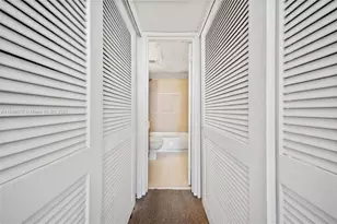 1500 Bay Rd, Miami Beach, FL 33139 - Photo 21