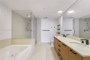 50 Biscayne Blvd, Miami, FL 33132 - Photo 9