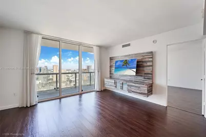 50 Biscayne Blvd #4311, Miami, FL 33132 - Photo 5
