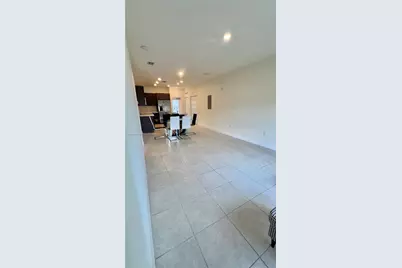 8301 NW 41st St #B-409, Doral, FL 33166 - Photo 35