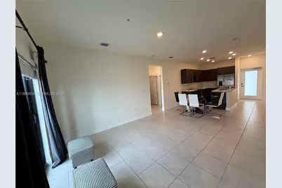 8301 NW 41st St #B-409, Doral, FL 33166 - Photo 11