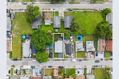 1842 NW 67th St, Miami, FL 33147 - Photo 29