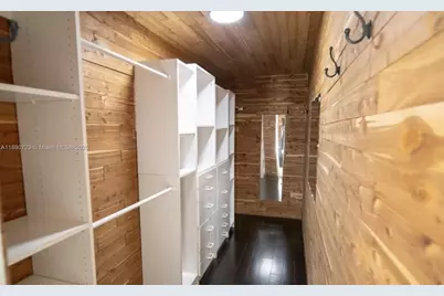 3050 Alton Rd, Miami Beach, FL 33140 - Photo 31