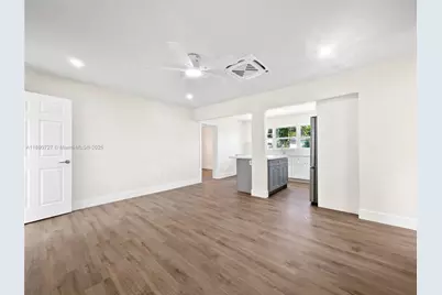 2421 NW 152nd St, Opa-Locka, FL 33054 - Photo 11