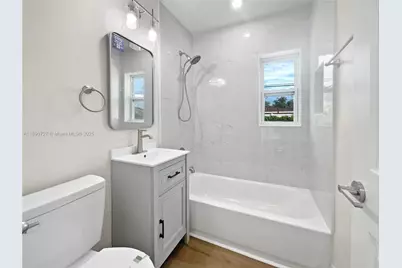 2421 NW 152nd St, Opa-Locka, FL 33054 - Photo 7