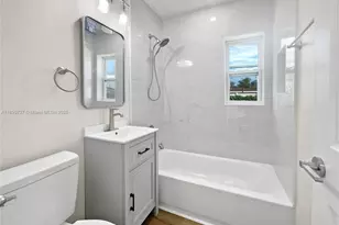 2421 NW 152nd St, Opa-Locka, FL 33054 - Photo 7