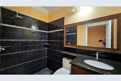 4585 Boatman St #20, Lake Worth, FL 33463 - Photo 9