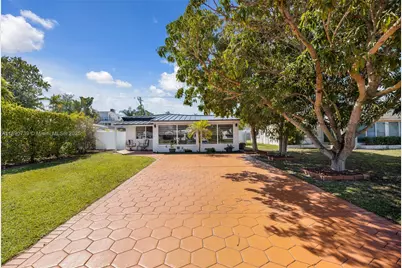 1980 NE 173rd St, North Miami Beach, FL 33162 - Photo 33