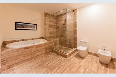 15901 Collins Ave #2502, Sunny Isles Beach, FL 33160 - Photo 9