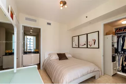 15901 Collins Ave #2502, Sunny Isles Beach, FL 33160 - Photo 33