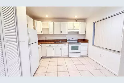 5100 SW 41st St #115, Pembroke Park, FL 33023 - Photo 3