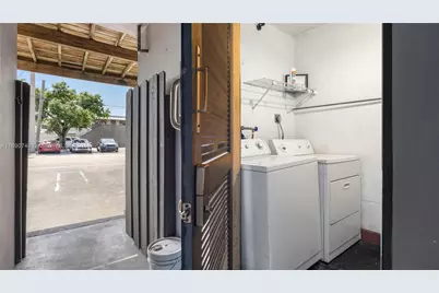 400 SE 31st St #3, Fort Lauderdale, FL 33316 - Photo 9