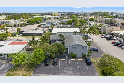 400 SE 31st St #3, Fort Lauderdale, FL 33316 - Photo 15