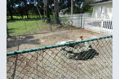 18760 SW 238th St, Homestead, FL 33031 - Photo 7