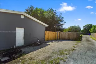 5724 McKinley St, Hollywood, FL 33021 - Photo 31
