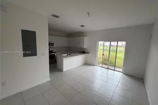 12390 NW 23rd Ct, Miami, FL 33167 - Photo 13