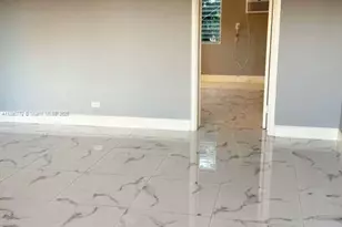 346 86th St, Miami Beach, FL 33141 - Photo 5